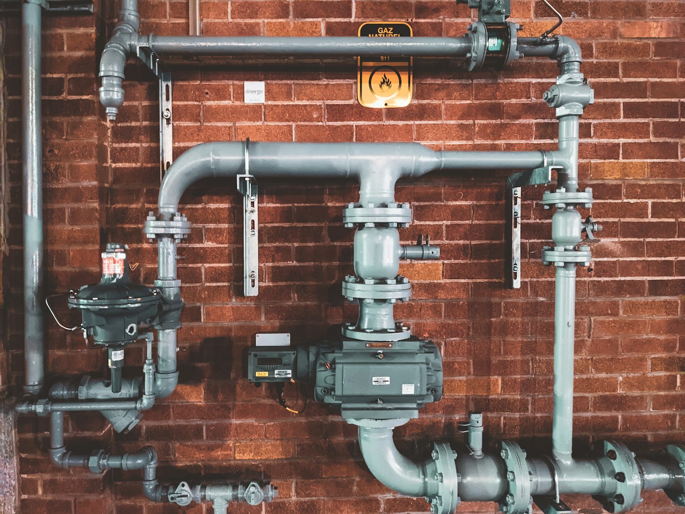 Plumber tools and fixture work detail